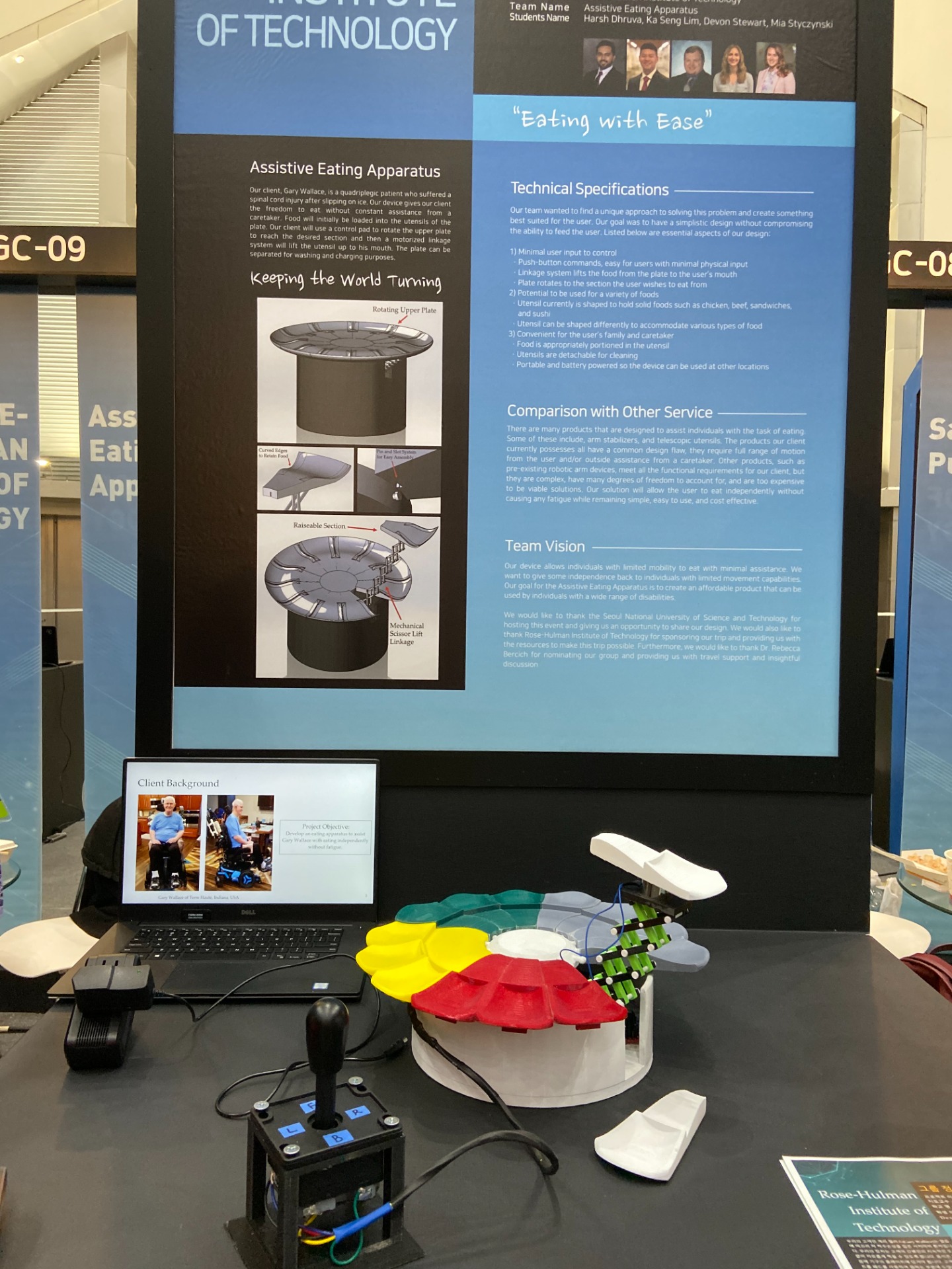 The prototype on display at the E²Festa